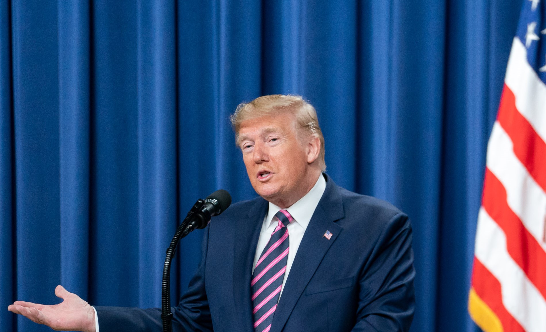 Donald Trump DeFi Projesiyle Gümbür Gümbür Geliyor! 17 Eylül’de Piyasada Olacak